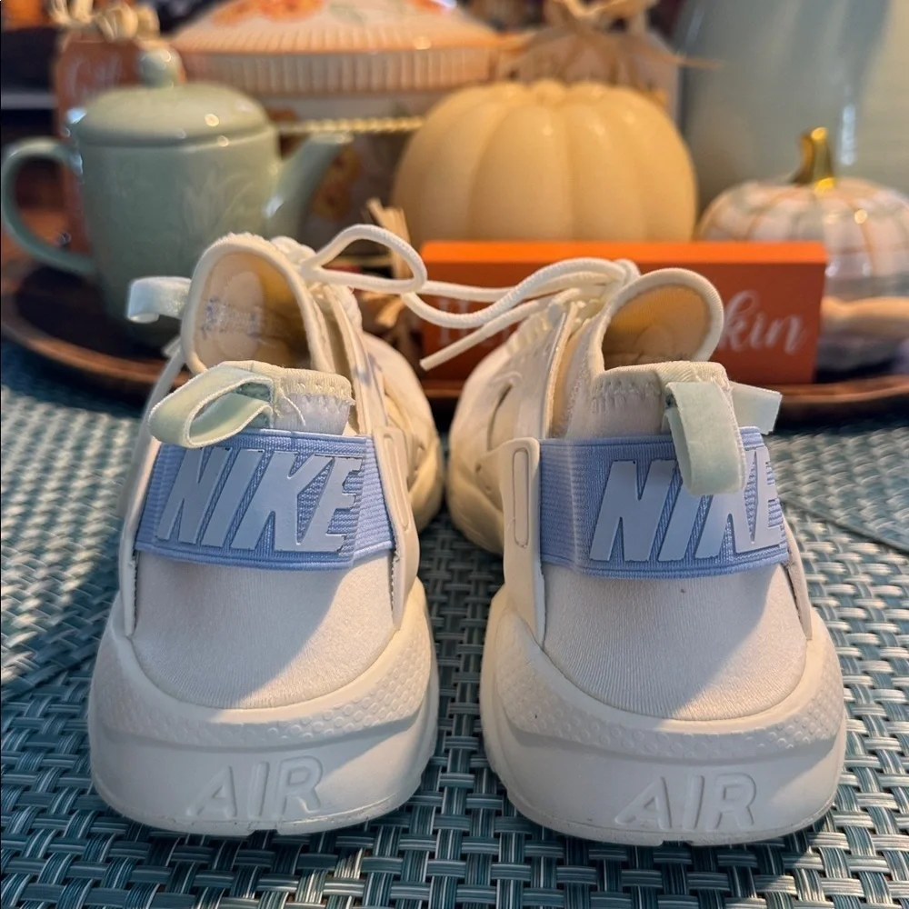 Nike very good
