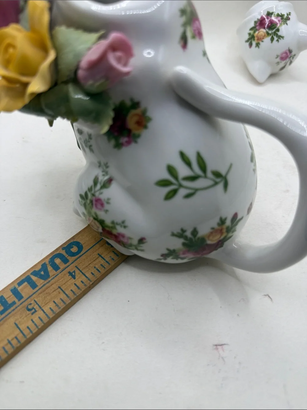 Royal Albert good preowned