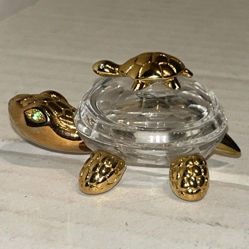 Swarovski tint box