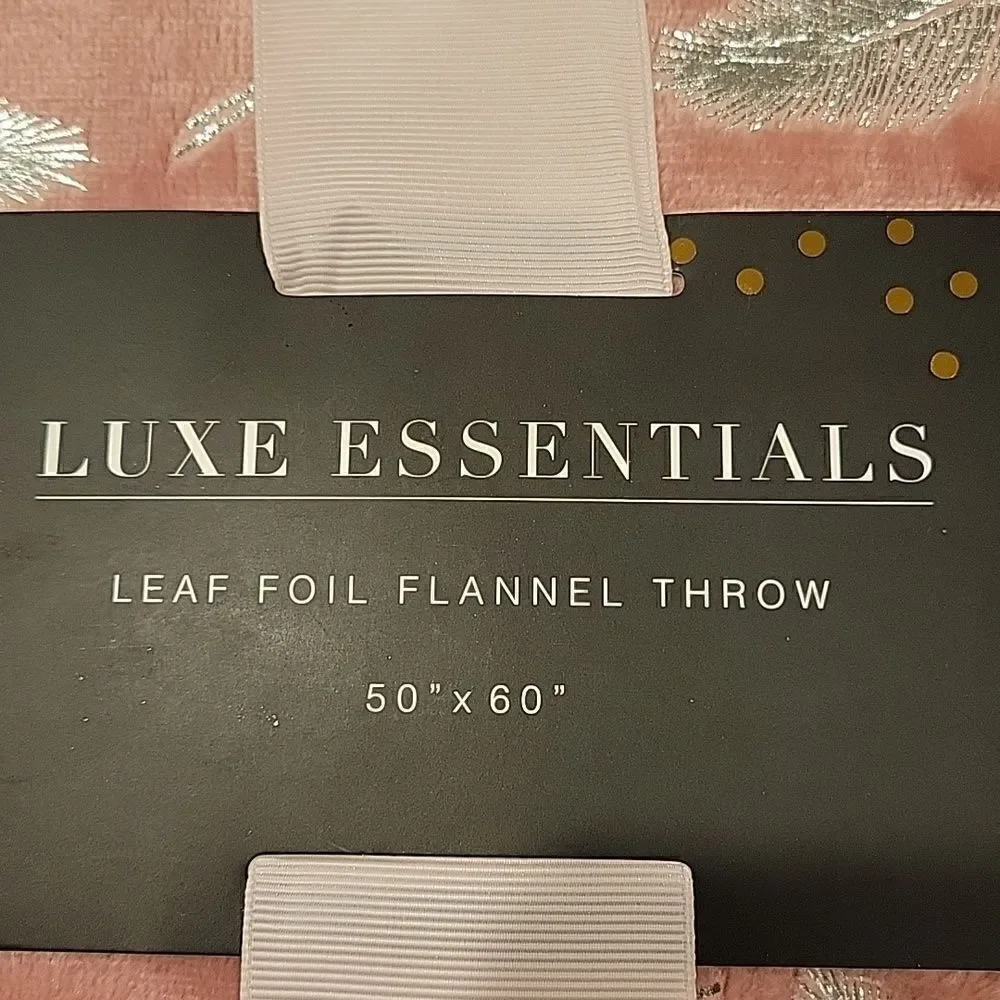 Luxe Essentials brand new