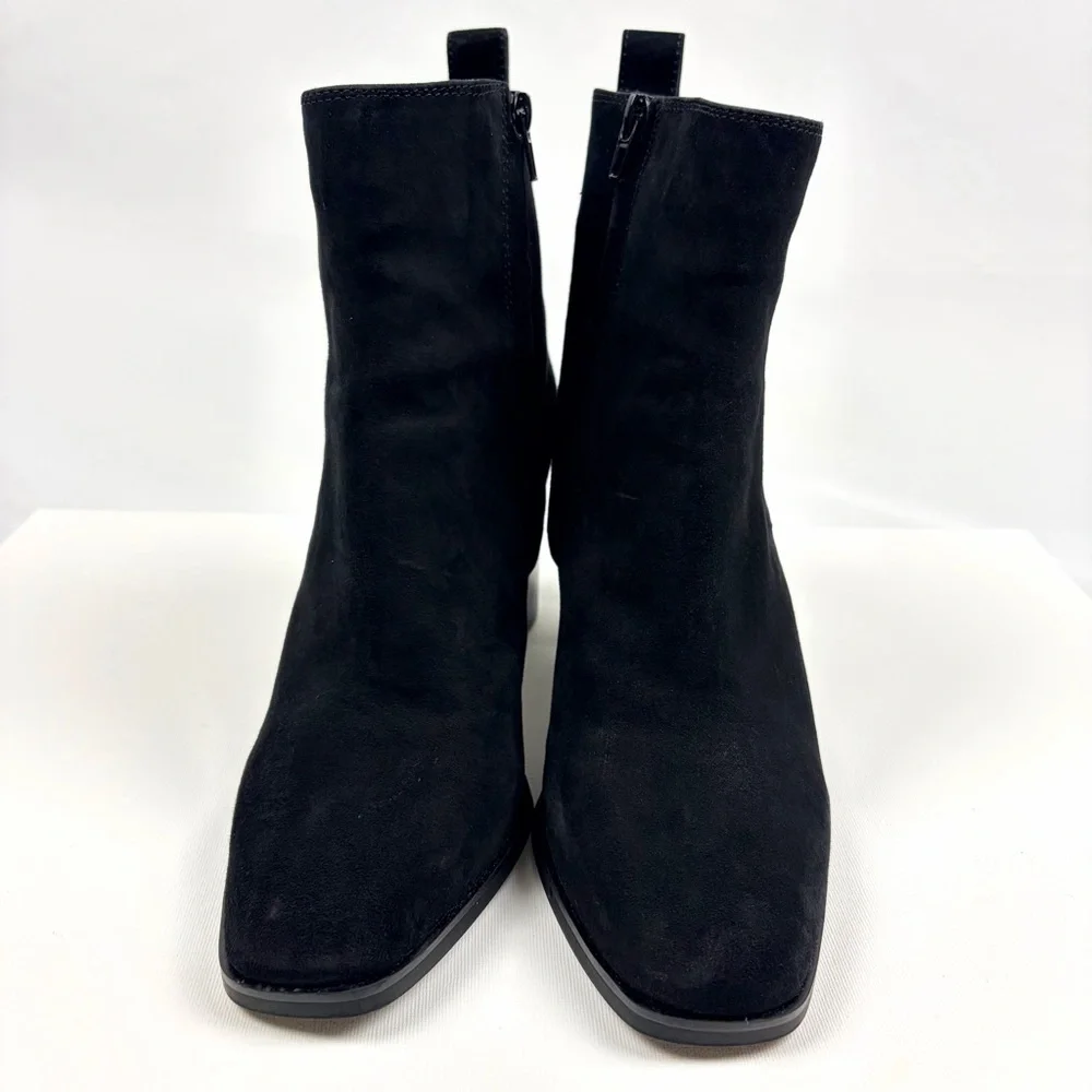 Giani Bernini chic versatile