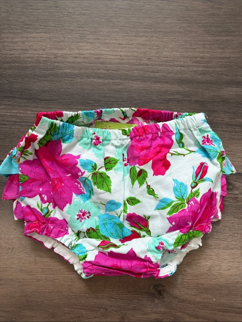 hickity-pickity cute ruffled