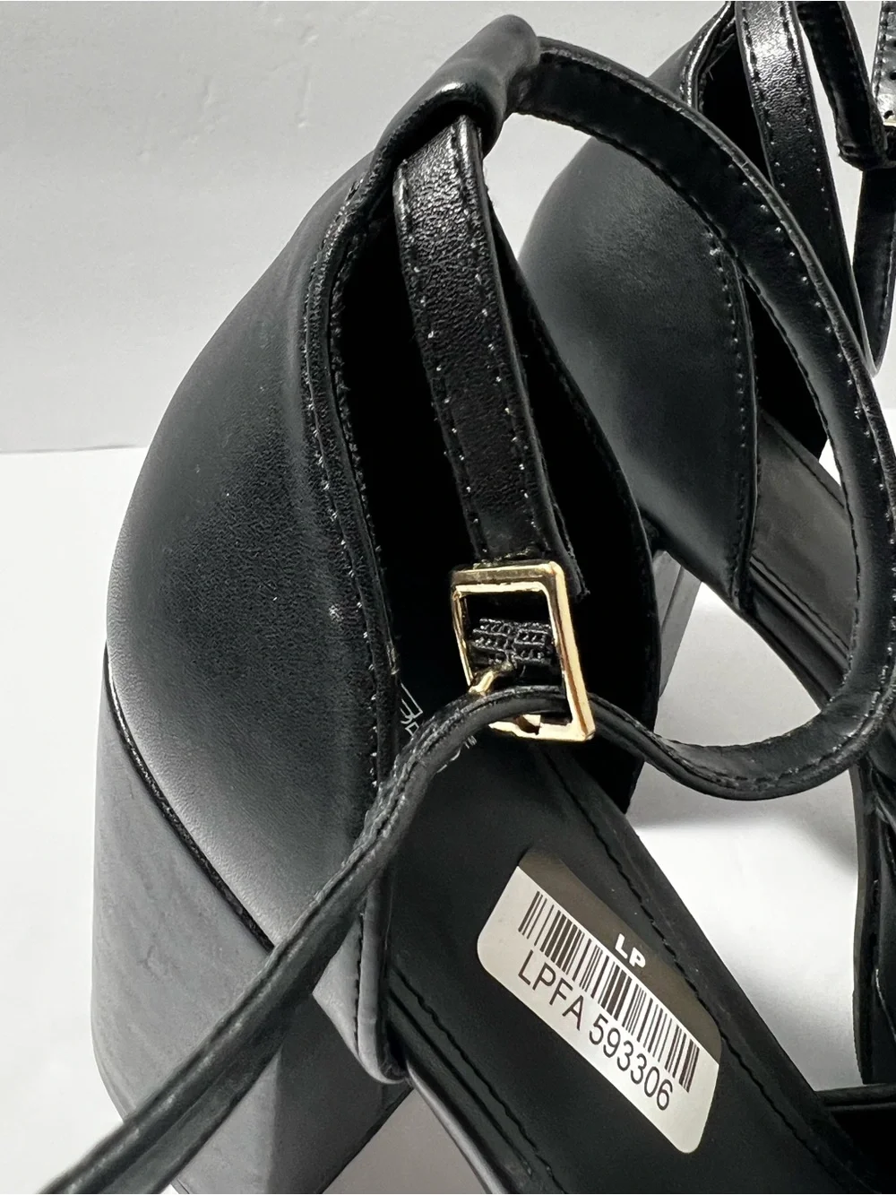 Wild Fable Black Platform ankle straps Mary Jane Chunky Heel Pumps Size 8.5 NWOT