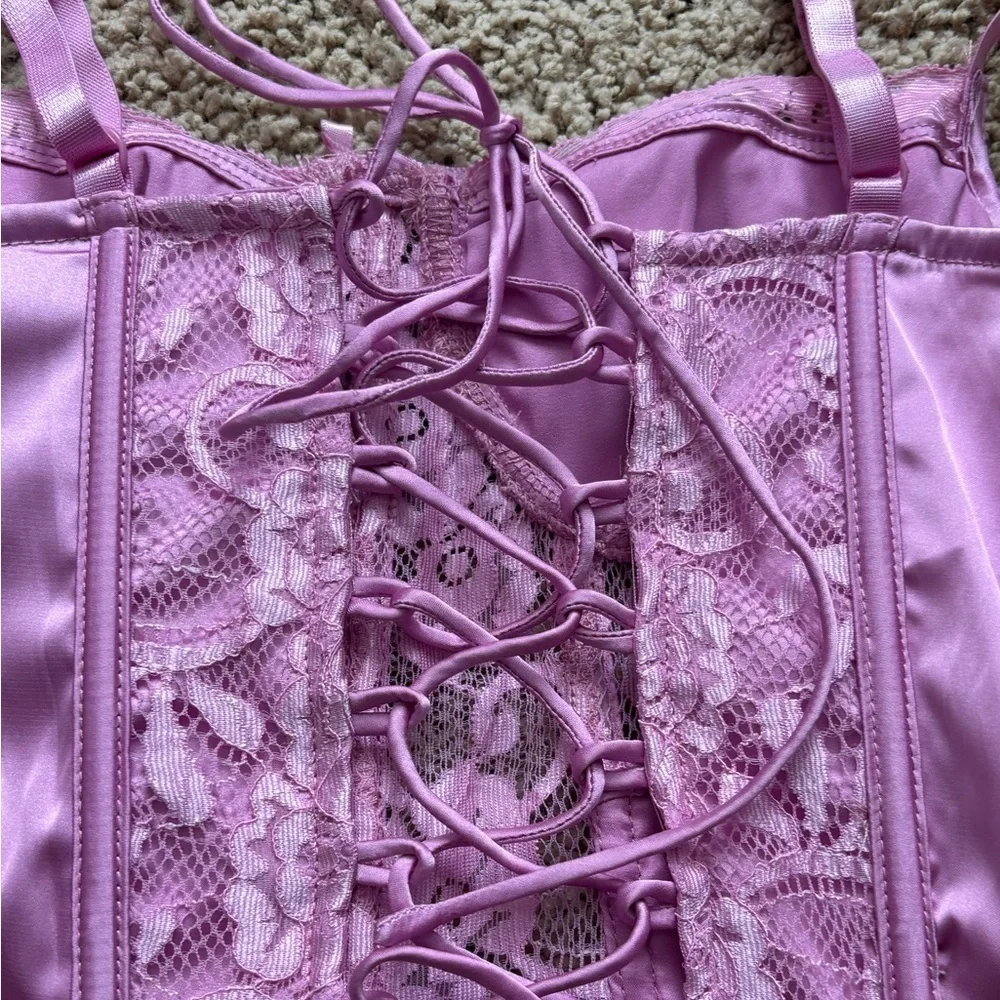 N/A elegant pink