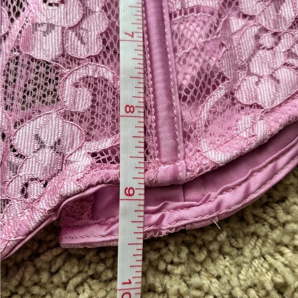 N/A elegant pink