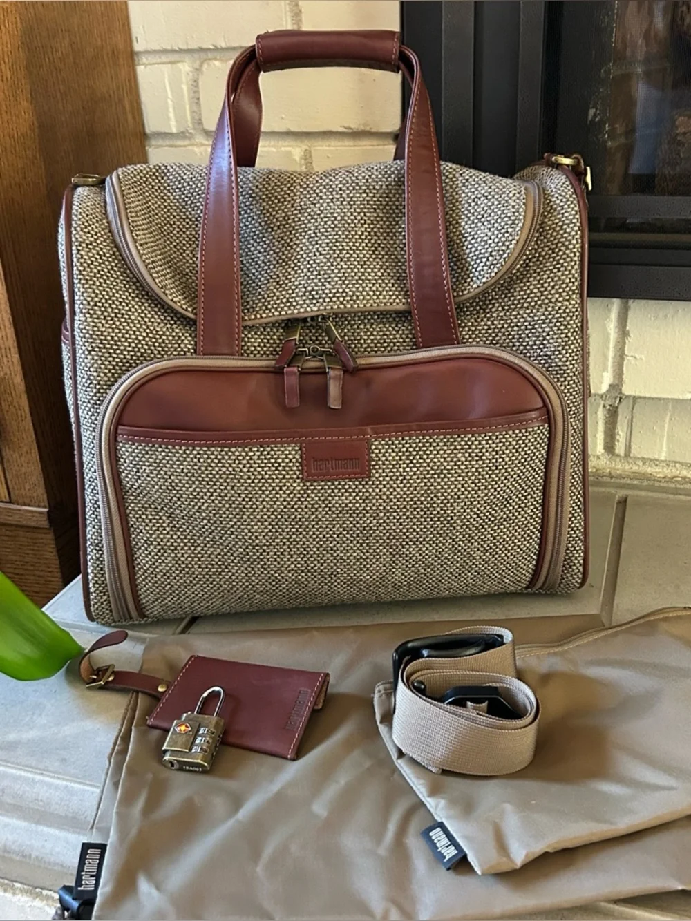 Vintage Hartmann Tweed & Leather Carry On Duffle Toiletries Case Luggage Bag 15