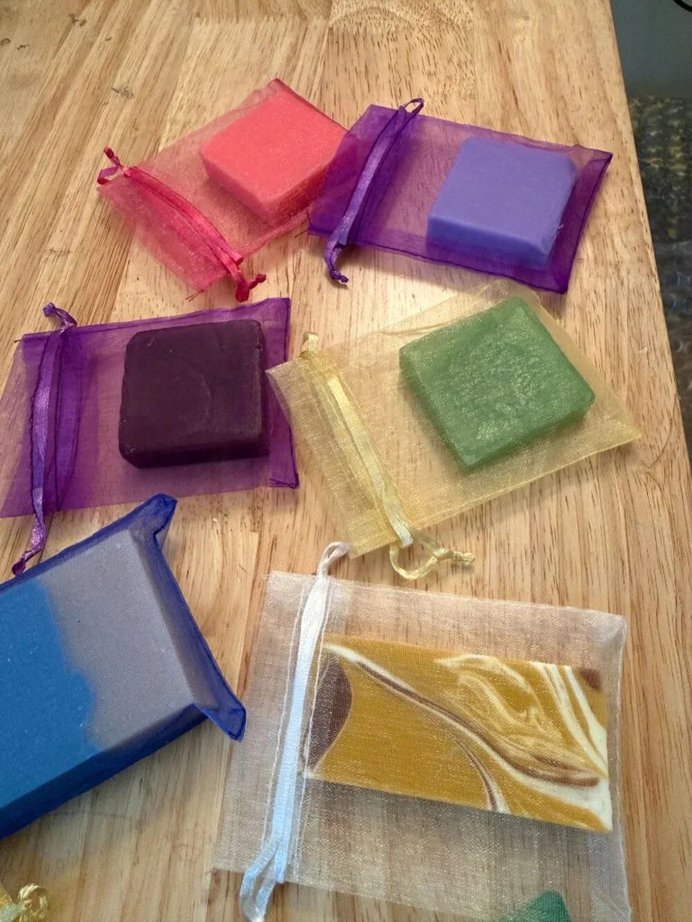 Scented Bar Soap in Organza Silk Pouch Plant-Based Nourishing Moisturizing