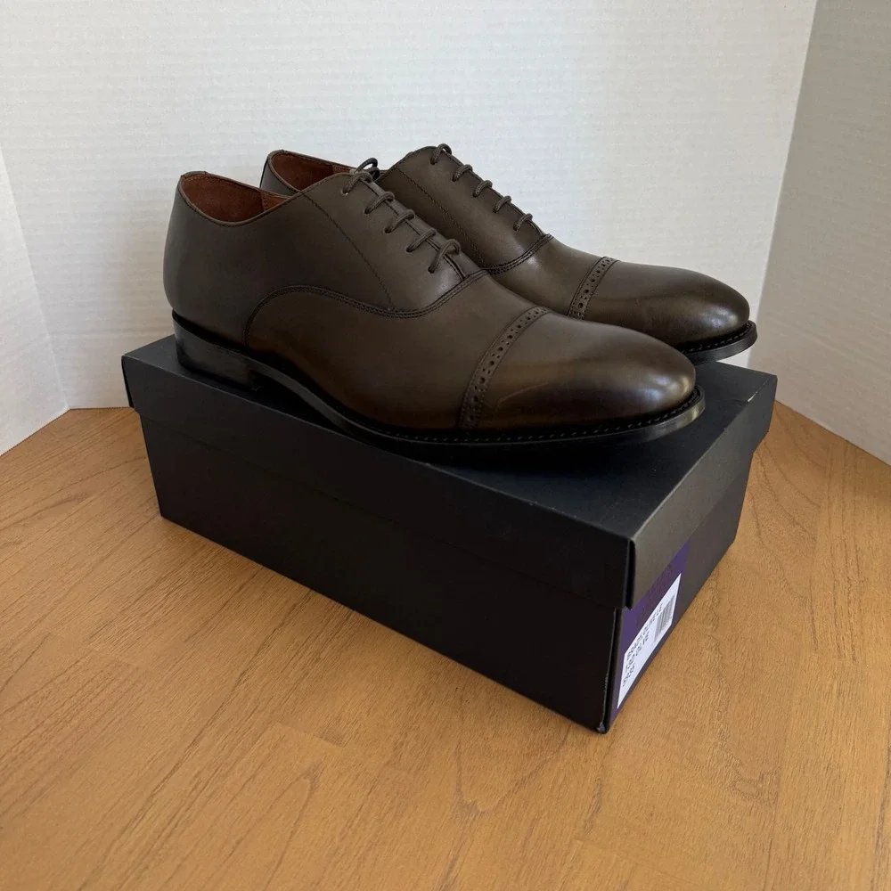Allen Edmonds crafted sleek