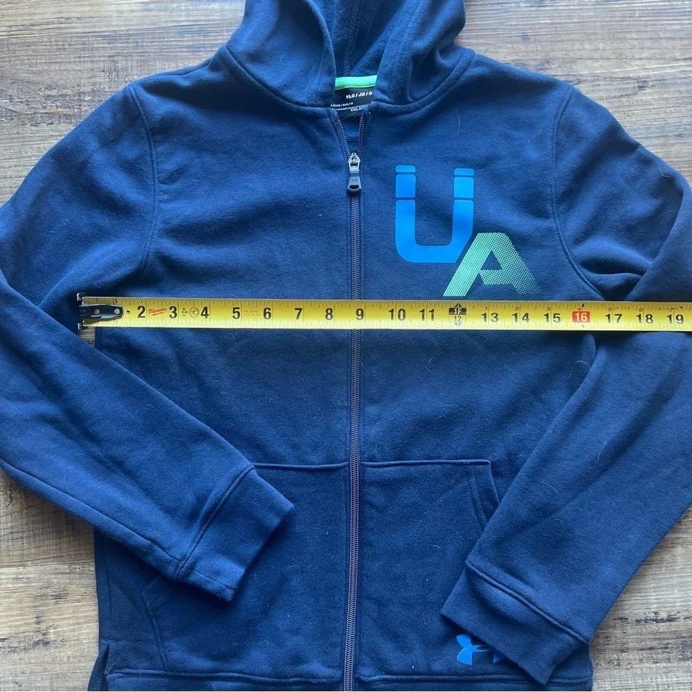 Under Armour stylish dark