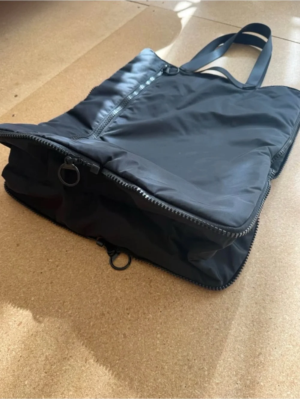 UNIQLO Nylon Tote Bag - expandable - black