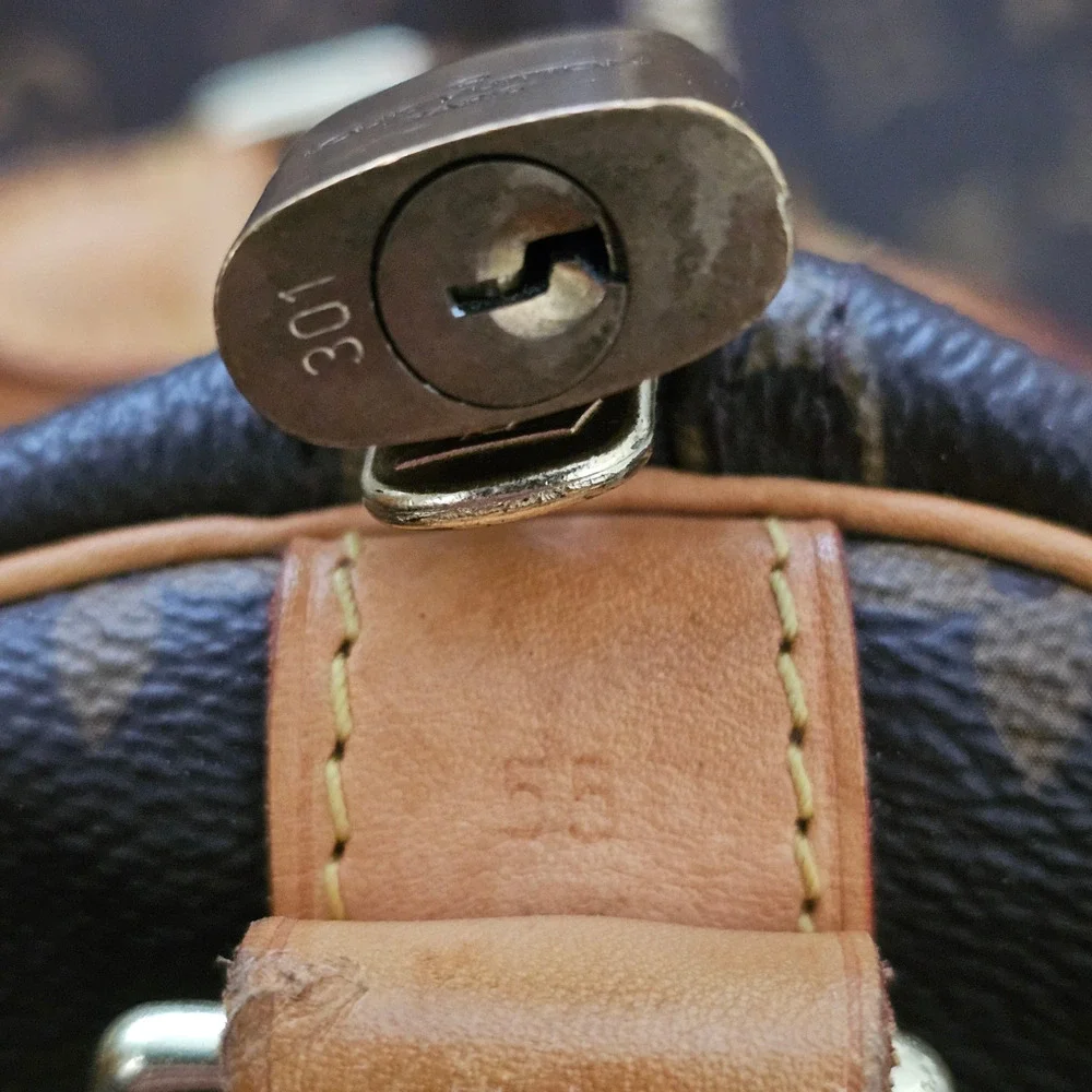 Louis Vuitton louis vuitton