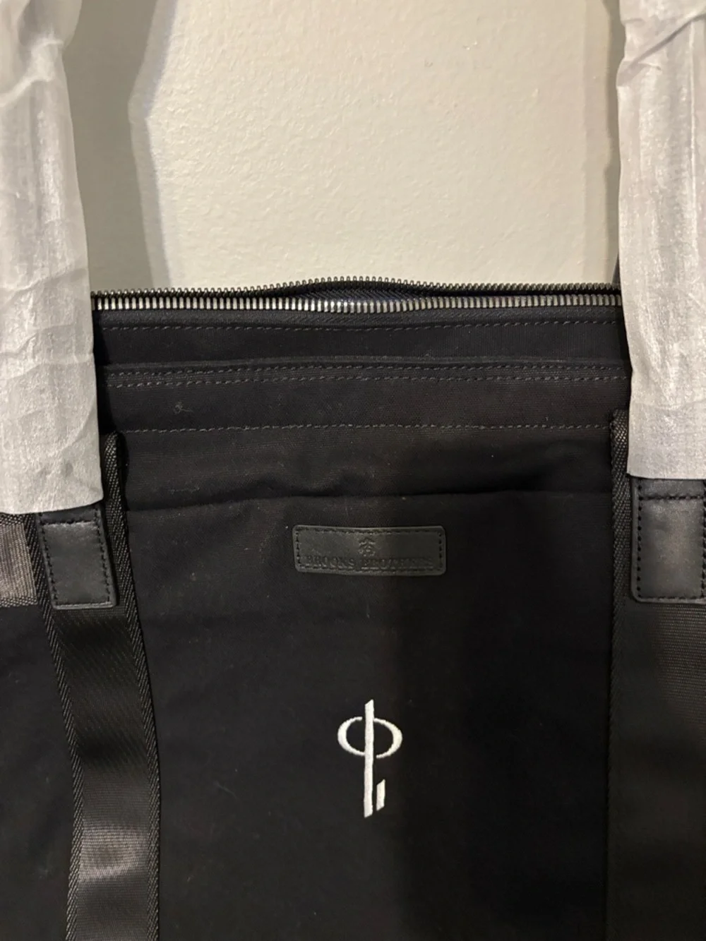 Brooks Brothers spacious black