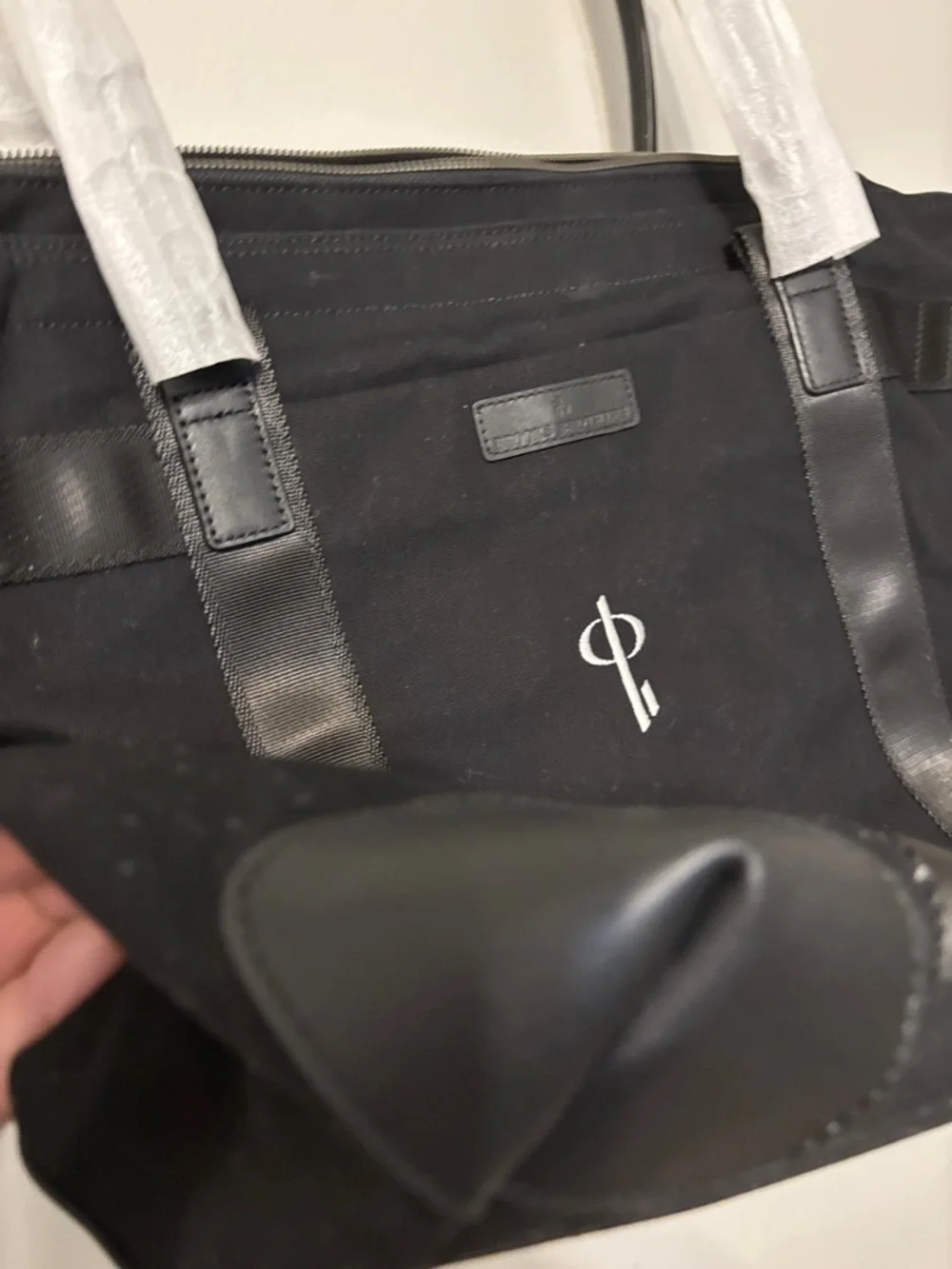 Brooks Brothers spacious black