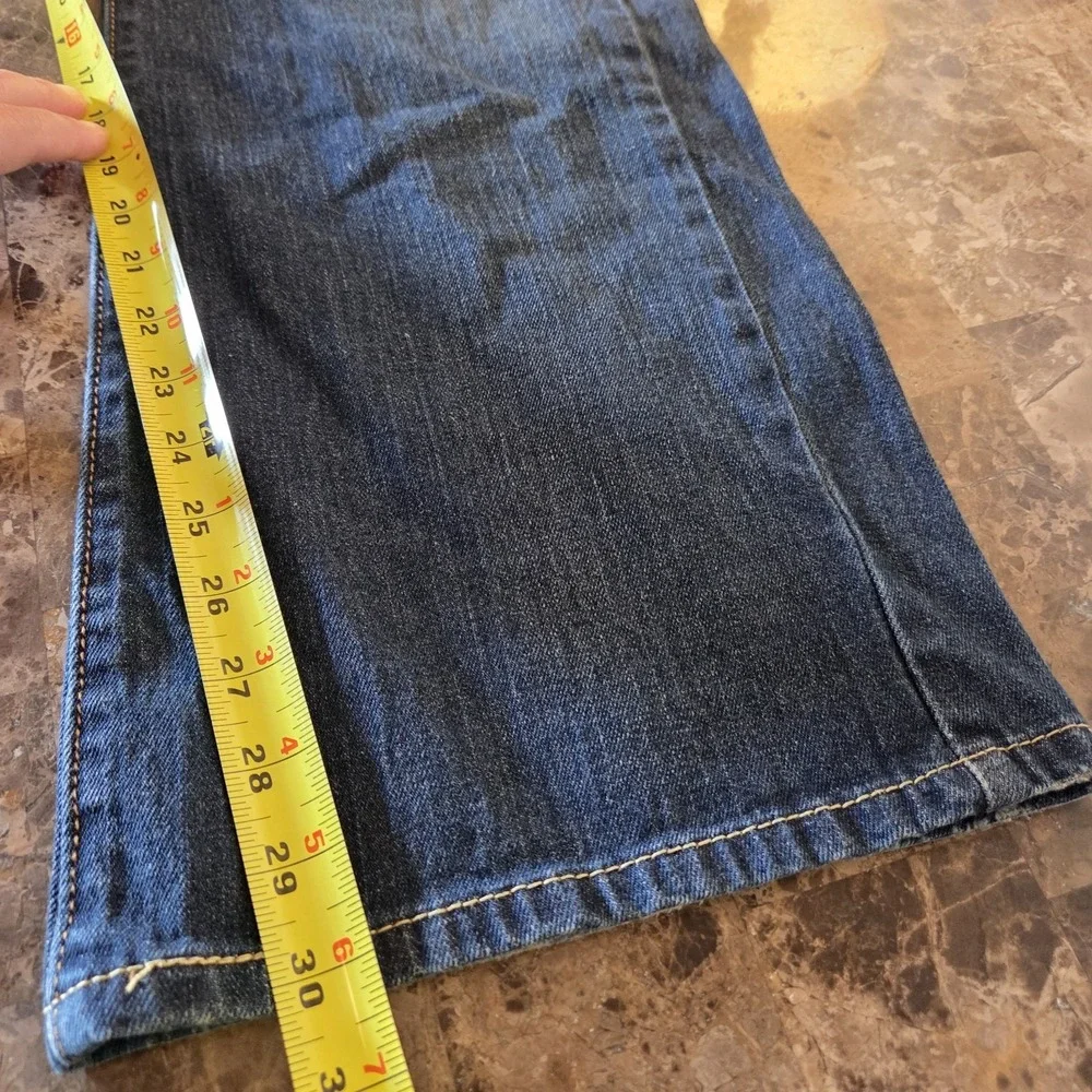 Levis this pair
