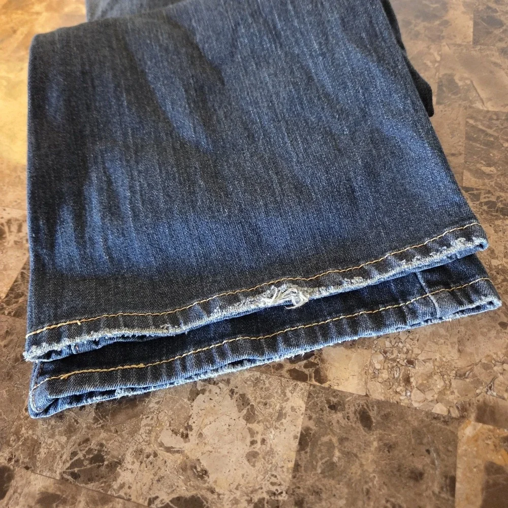 Levis this pair