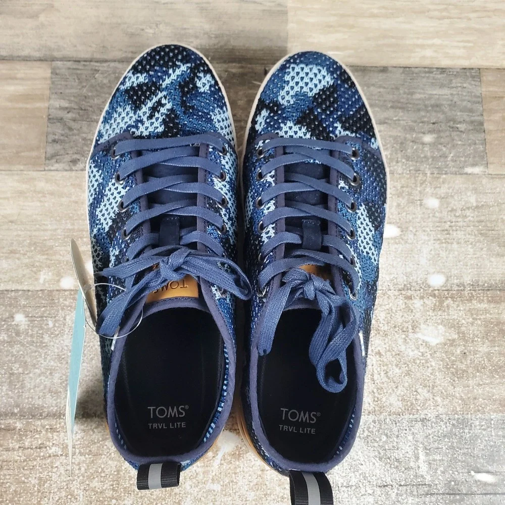 Toms new without