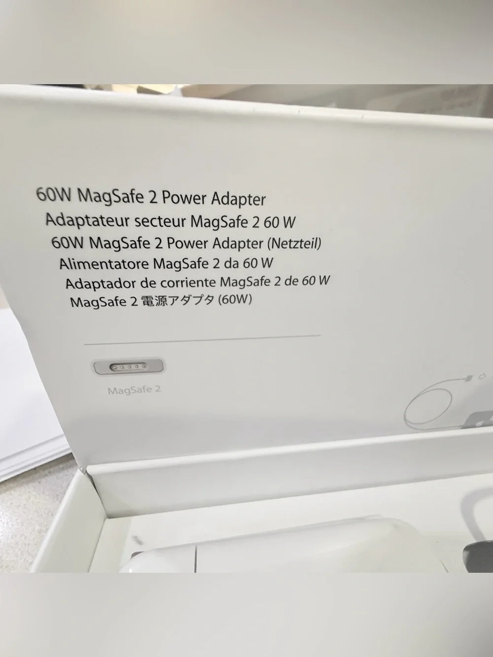 Apple genuine 60w