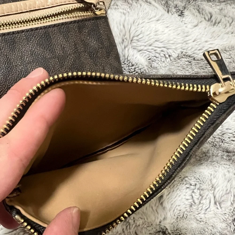 Michael Kors shoulder purse
