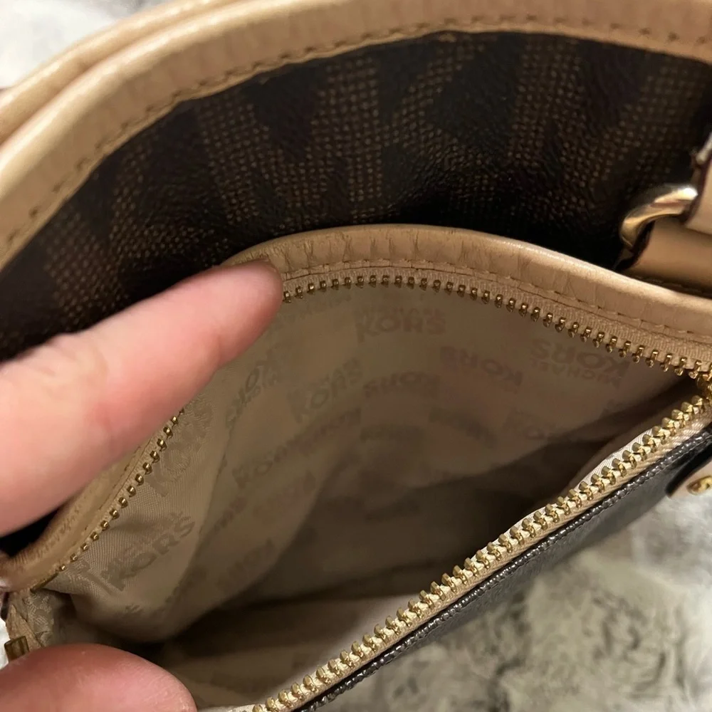 Michael Kors shoulder purse