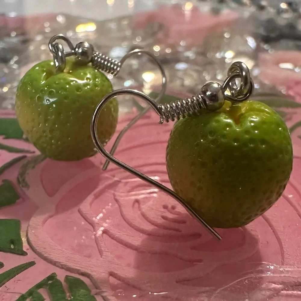 N/A green orange