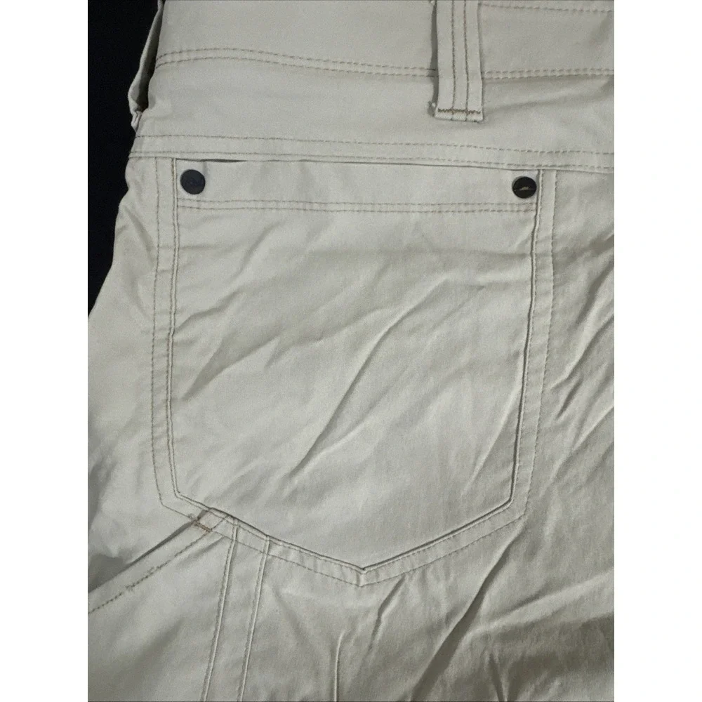 Wrangler tan‎ activewear / trail / hiking shorts - mens 44