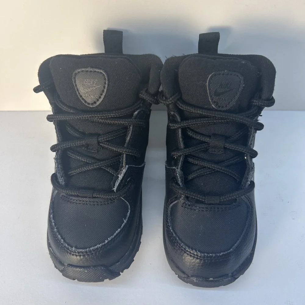 Nike these shoes