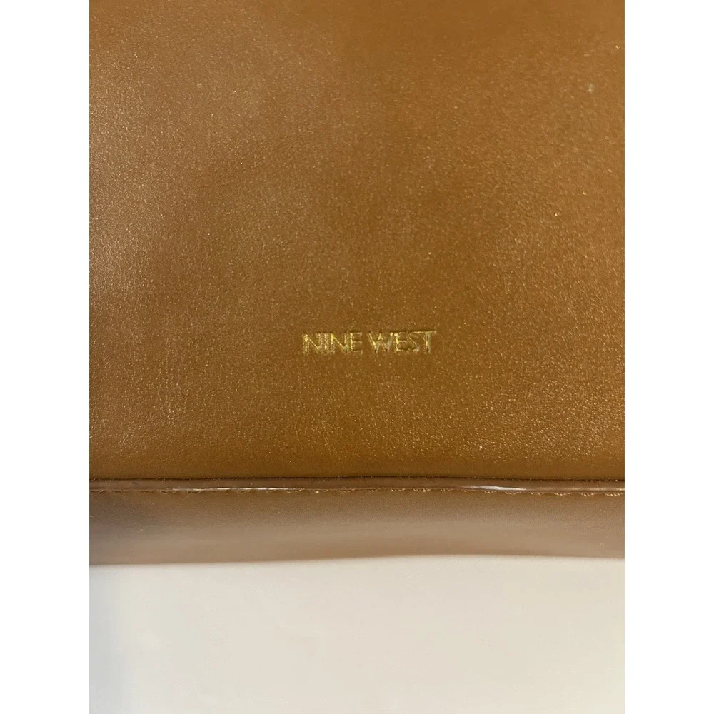 Nine West nine west