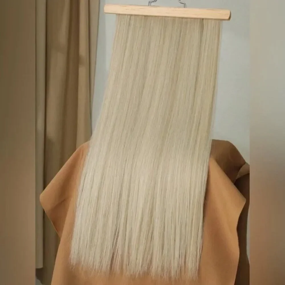 N/A clip hair