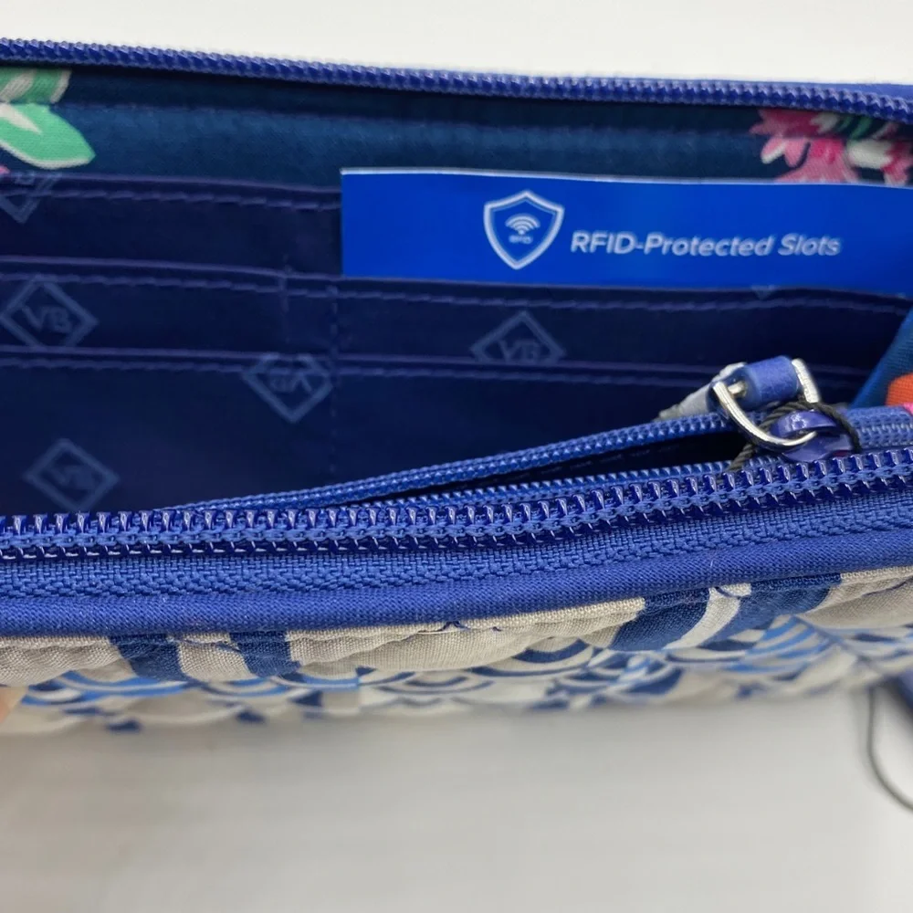 Vera Bradley like new