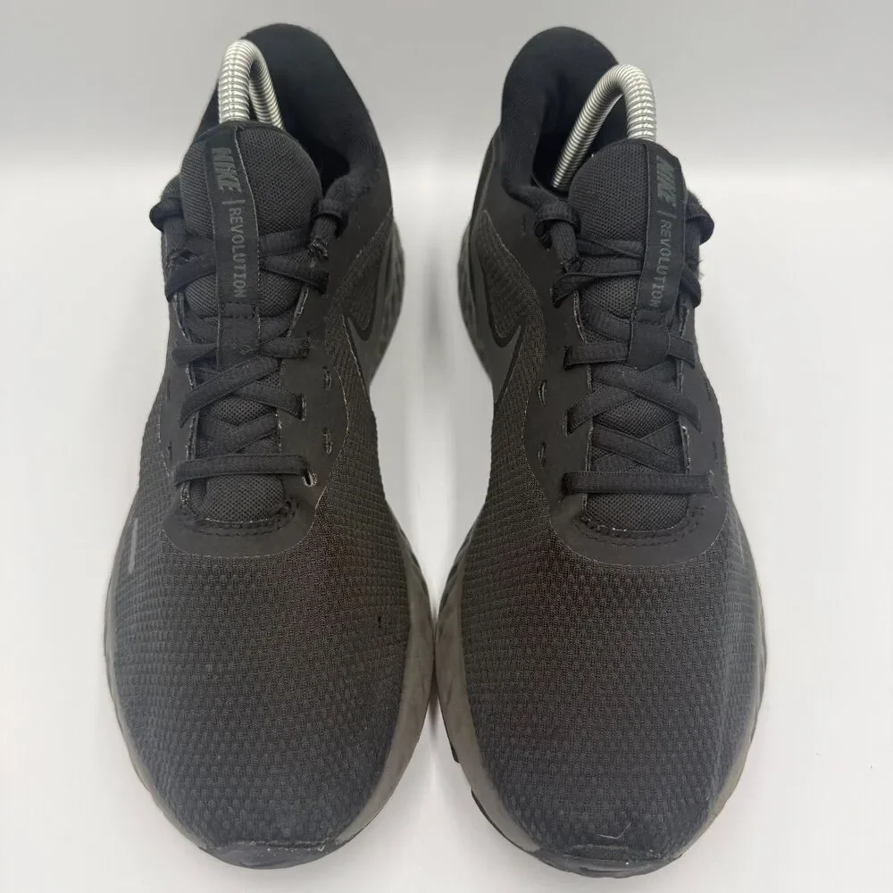 Nike revolution men