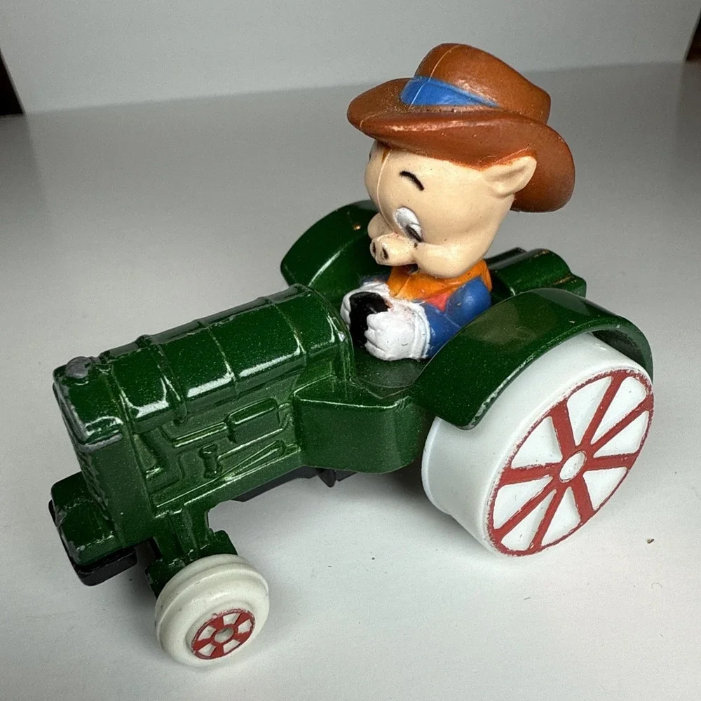 Vintage 1988 ERTL  Looney Tunes Diecast Porky Pig Farm Tractor