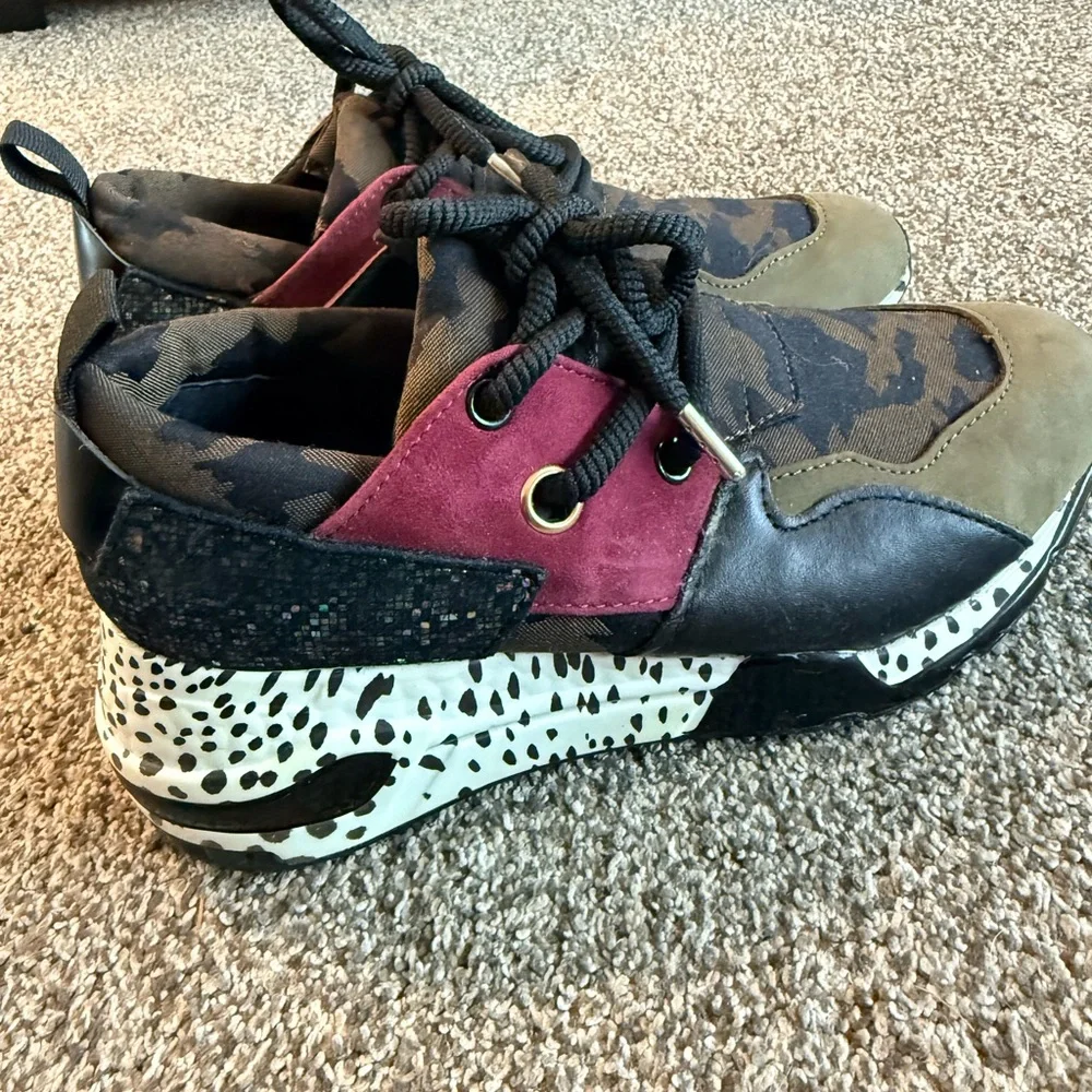 Steve Madden steve madden