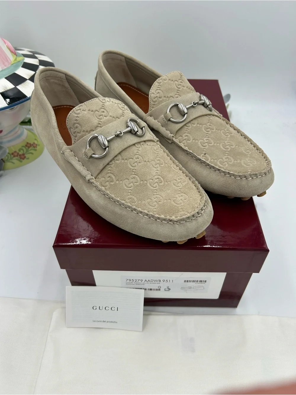 Men's Gucci suede oatmeal horse bit driver loafers size 9 fits 10US
