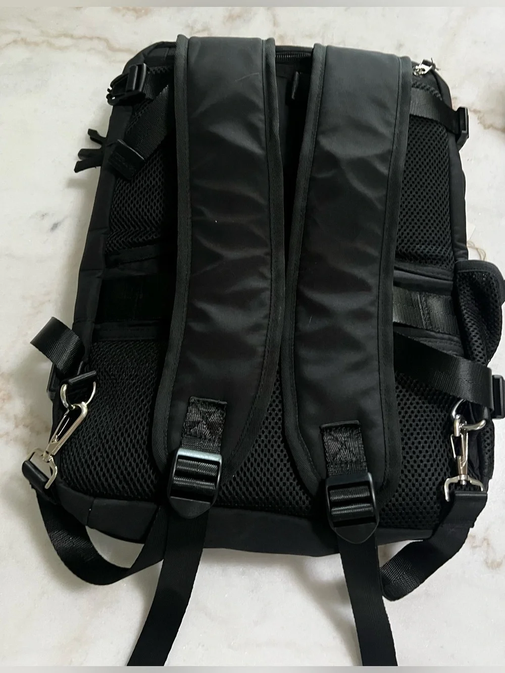 Hanples backpack minimalist