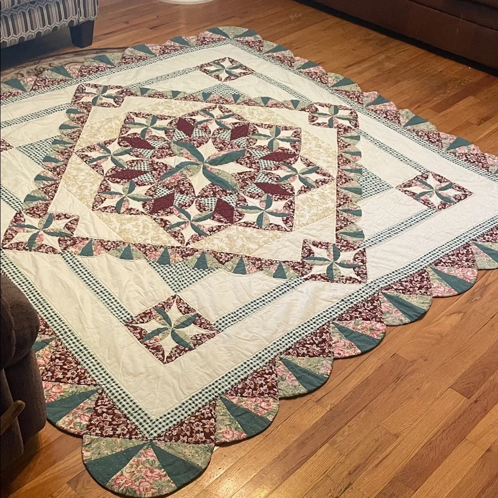 Floral Patchwork Quilted Bedspread in Cream, Green & Burgundy