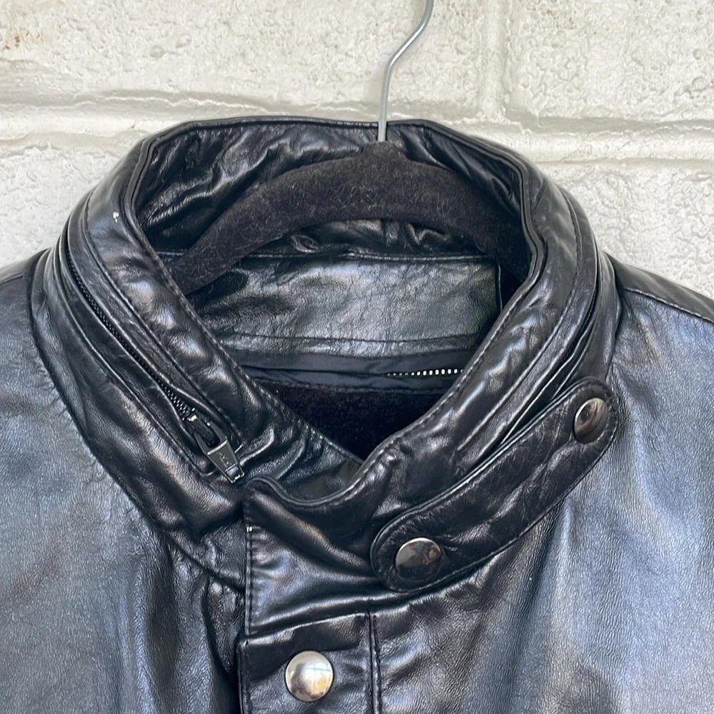 Bermans two 20 hood
