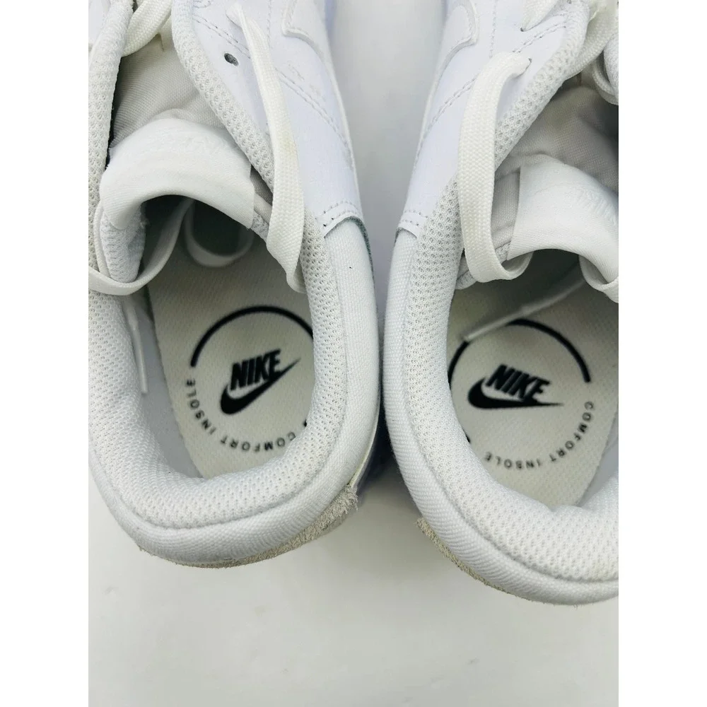 Nike court legacy