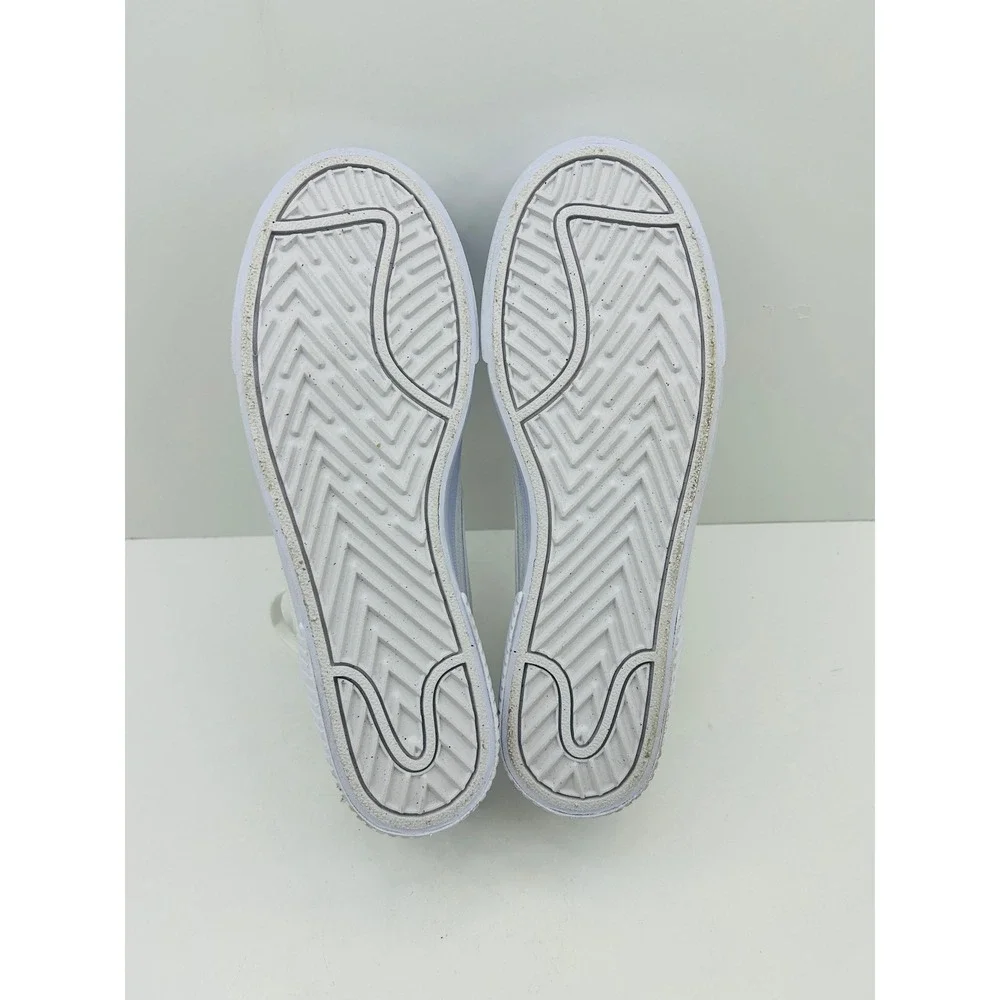 Nike court legacy