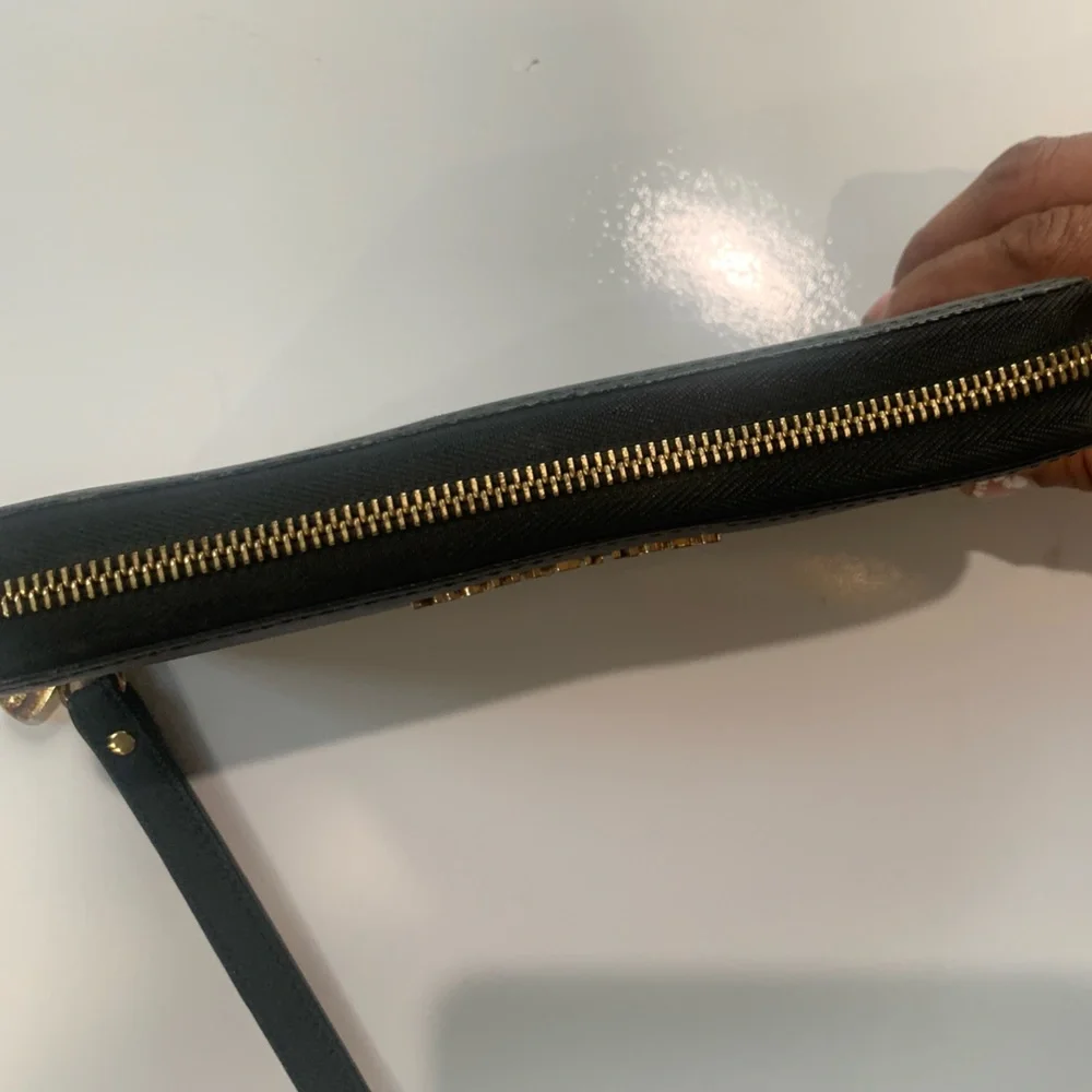Michael Kors Black Zip-Around Wallet Leather Compartments