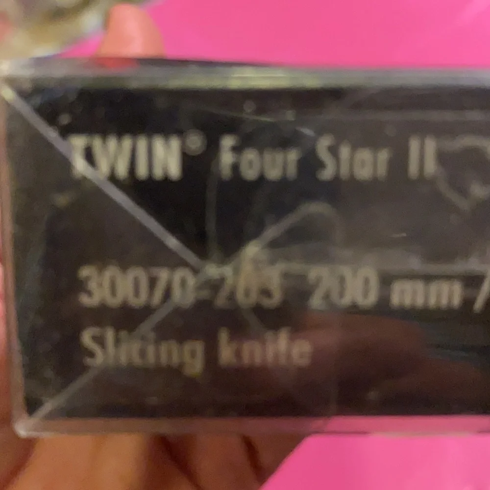 ZWILLING J.A. Henckels 200mm 8”