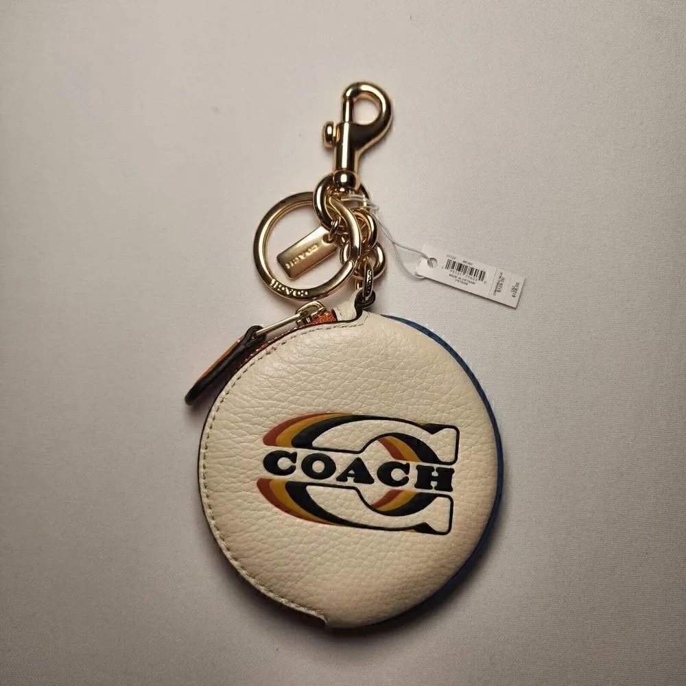 NWT CF104 Coach Circular Coin Pouch With Coach Stamp Charm