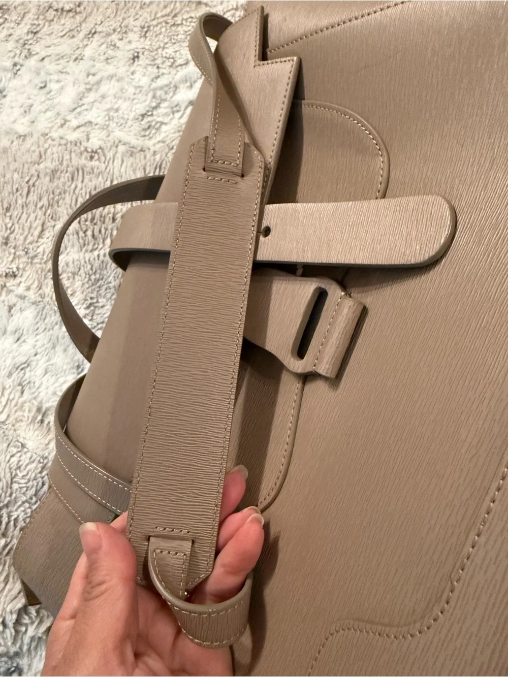 Senreve structured laptop