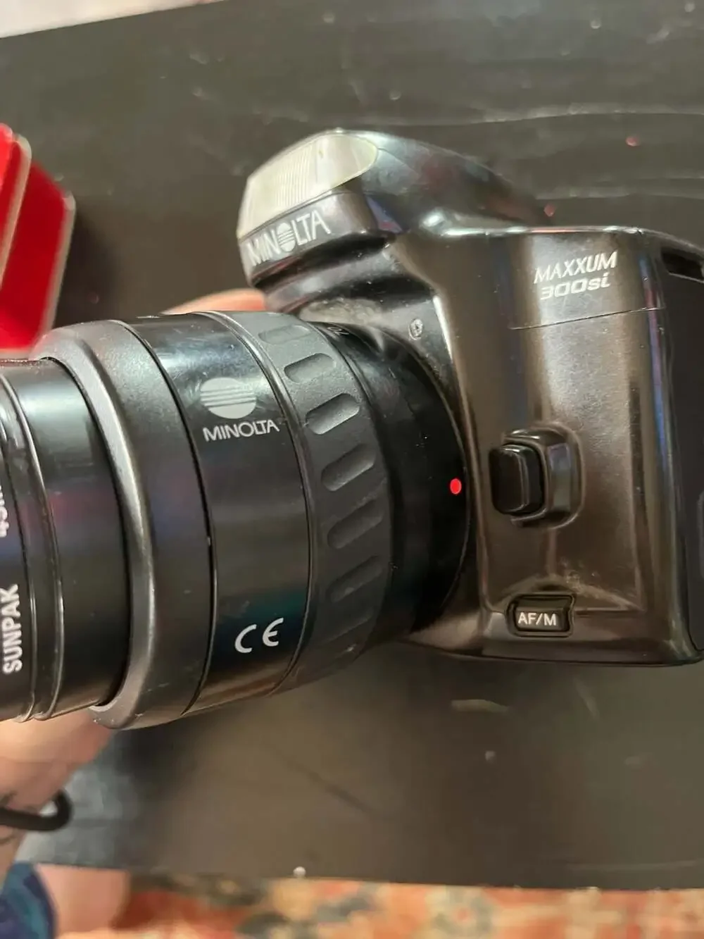 Minolta Maxxum 300si 35mm SLR Film Camera W/35-70 AF Zoom Not Tested