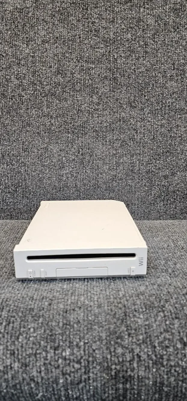 Nintendo RVL-001 Wii Console - White used/untested or for parts