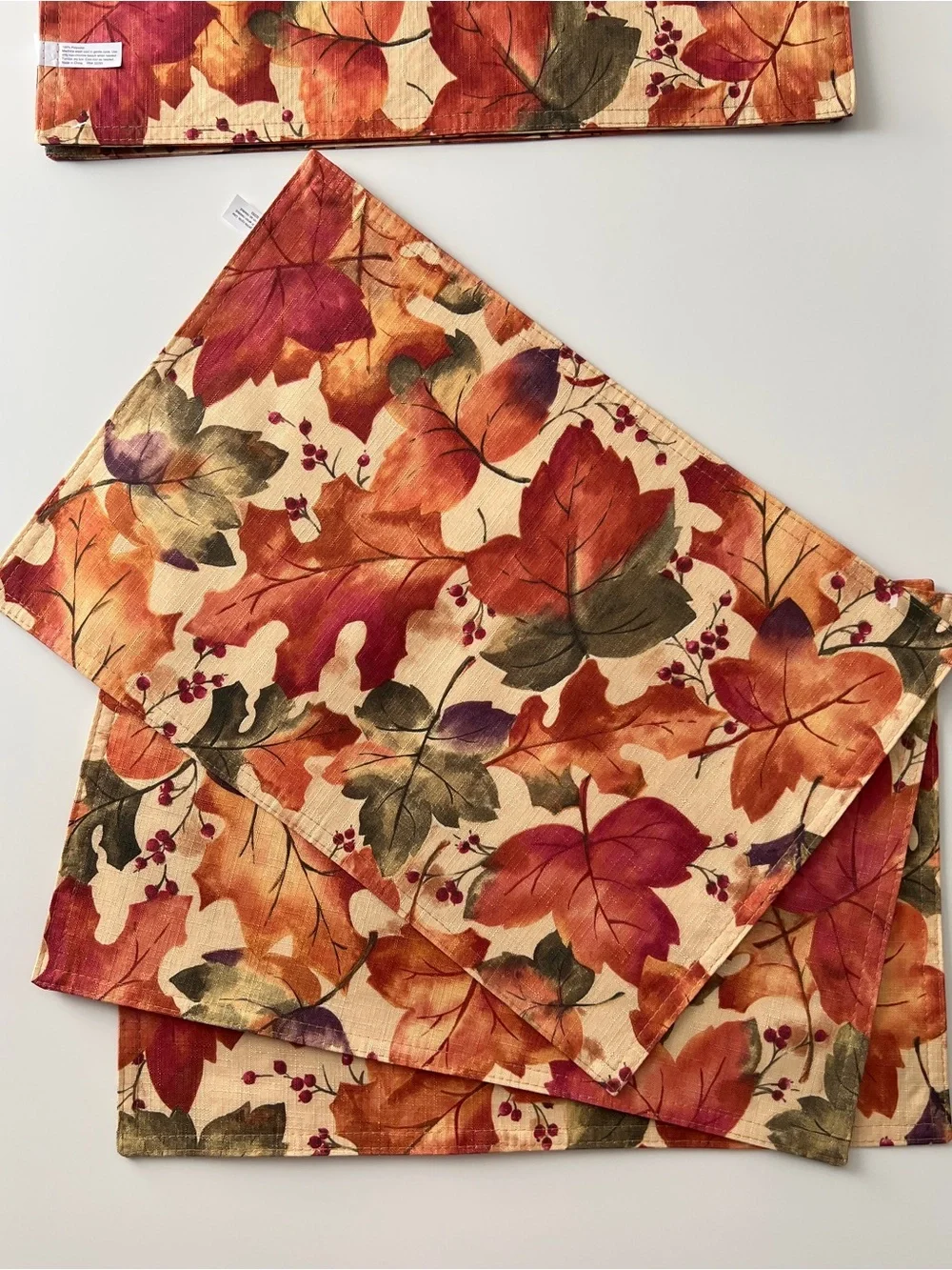 No Label items these decorating