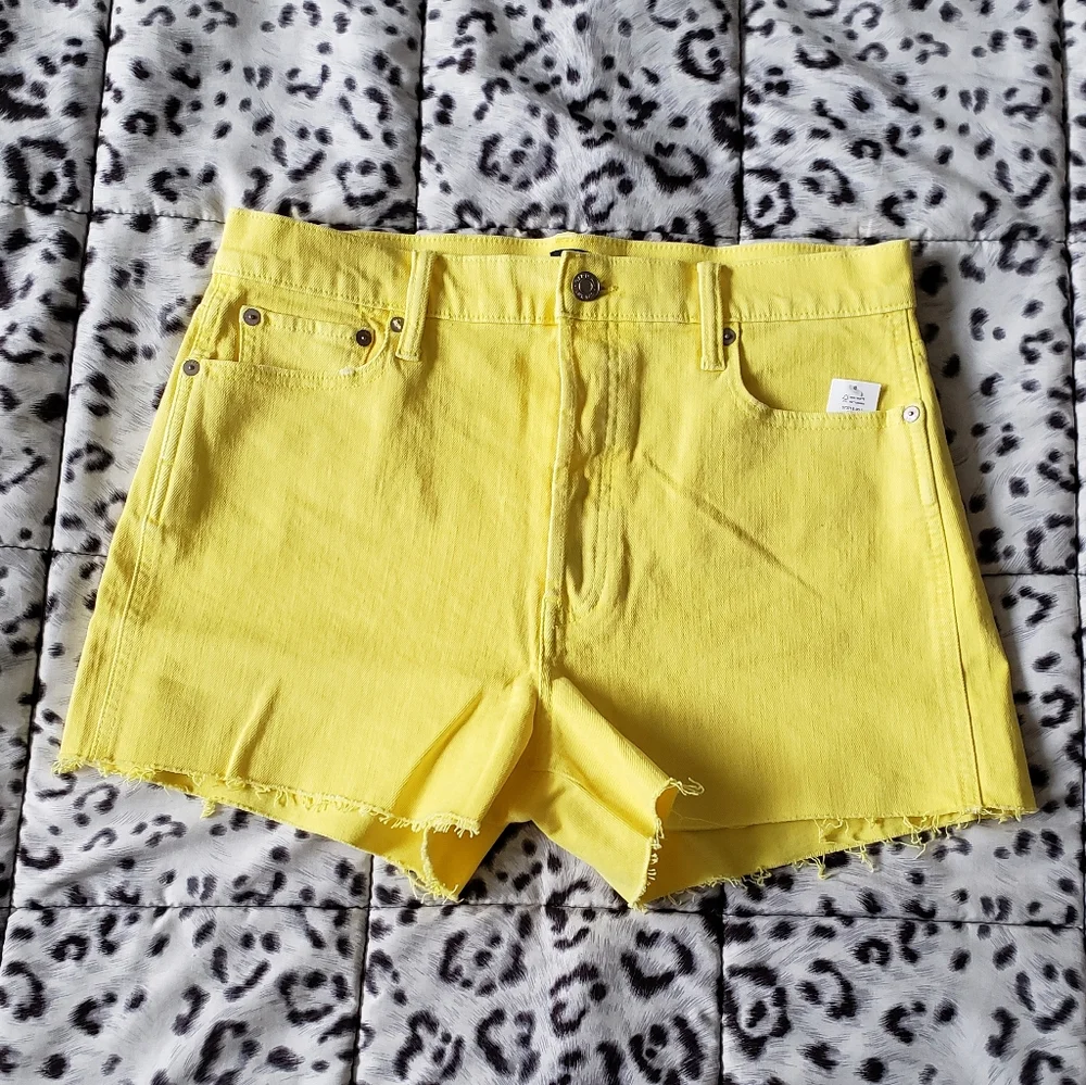 GAP nwt high