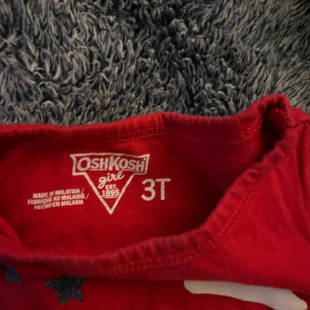 OshKosh B'gosh Red Short-Sleeve Heart Flag Tee