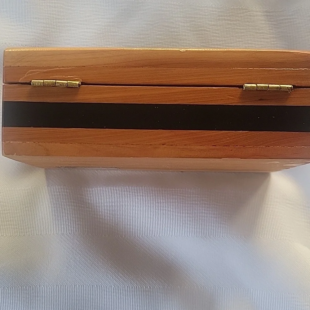 Artel La Paz wooden la inlaid