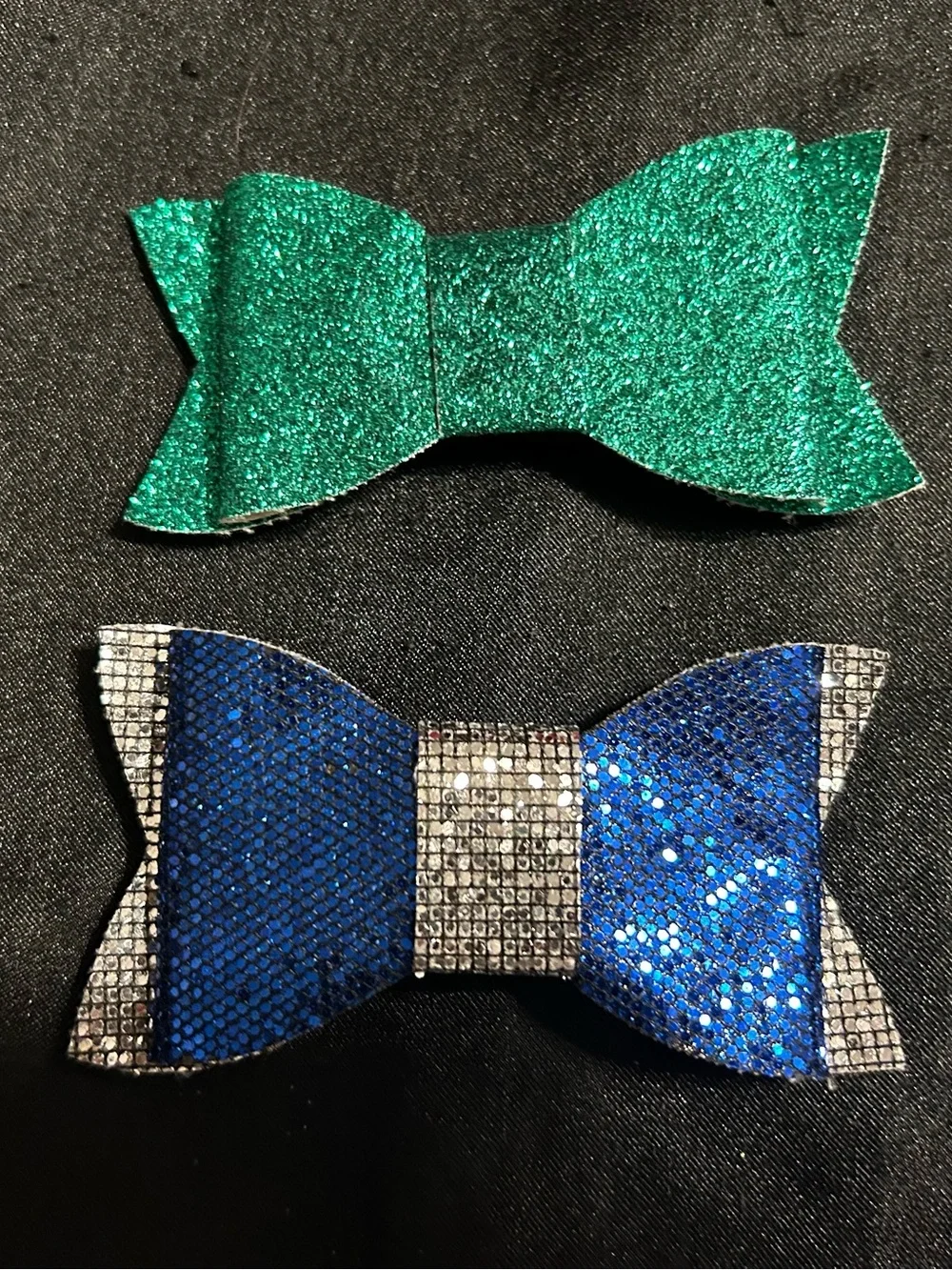 N/A eight bows