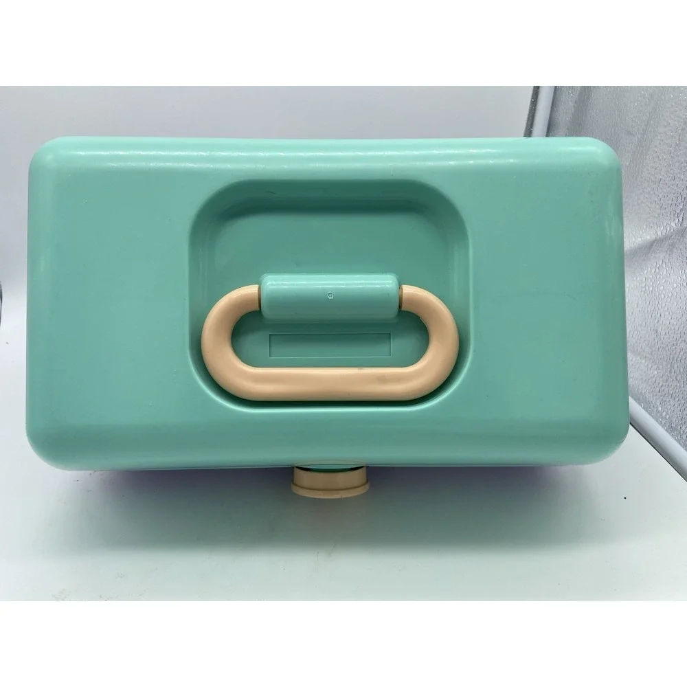 Caboodles pretty petite